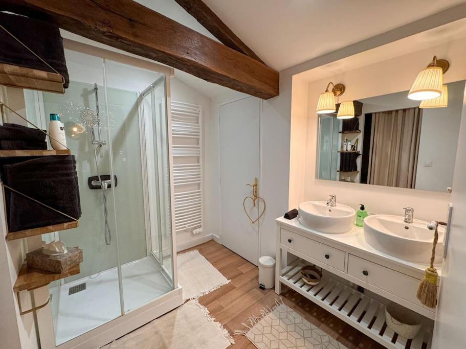 Maison + Parking Prive Au Coeur Angouleme 60M2 المظهر الخارجي الصورة